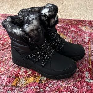 The North Face Sierra Luxe Waterproof Boots